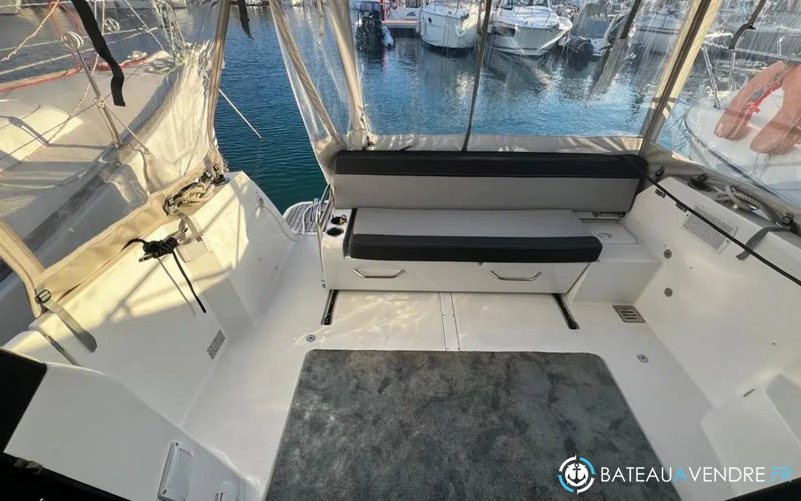slider 7 Jeanneau Merry Fisher 895