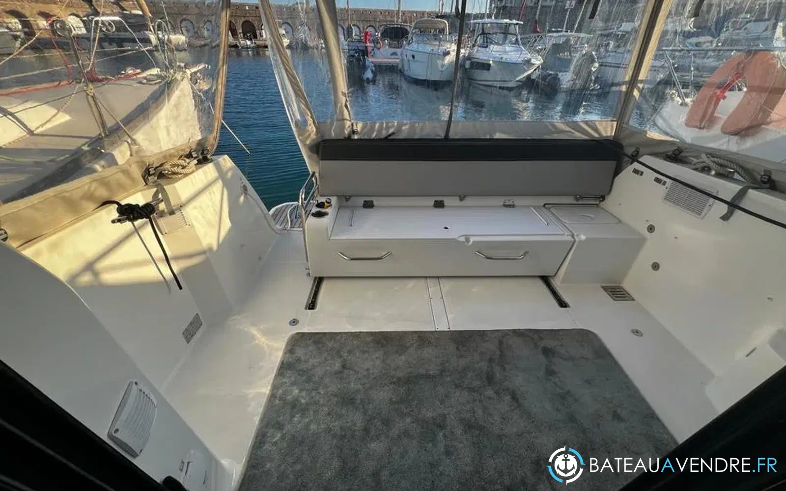slider 8 Jeanneau Merry Fisher 895