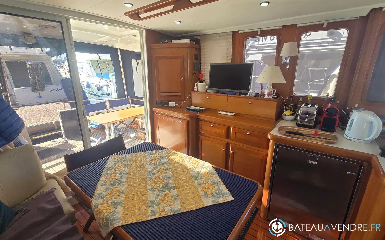 slider 11 Beneteau Swift Trawler 42