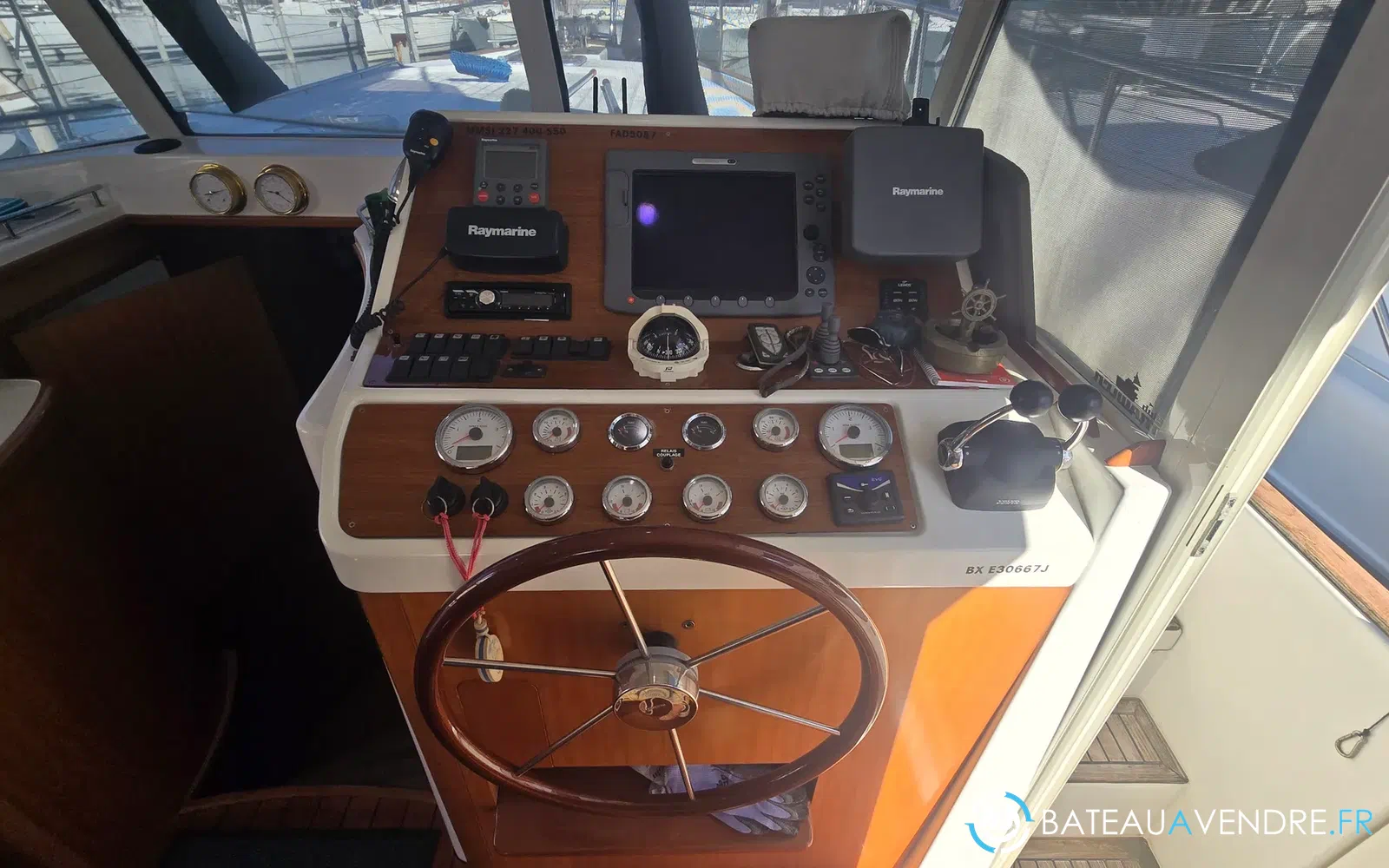 slider 16 Beneteau Swift Trawler 42