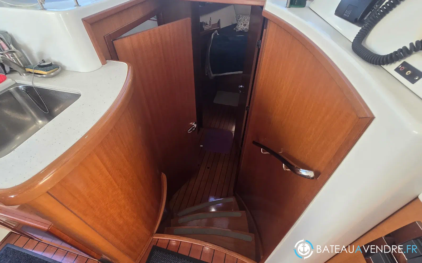 slider 18 Beneteau Swift Trawler 42