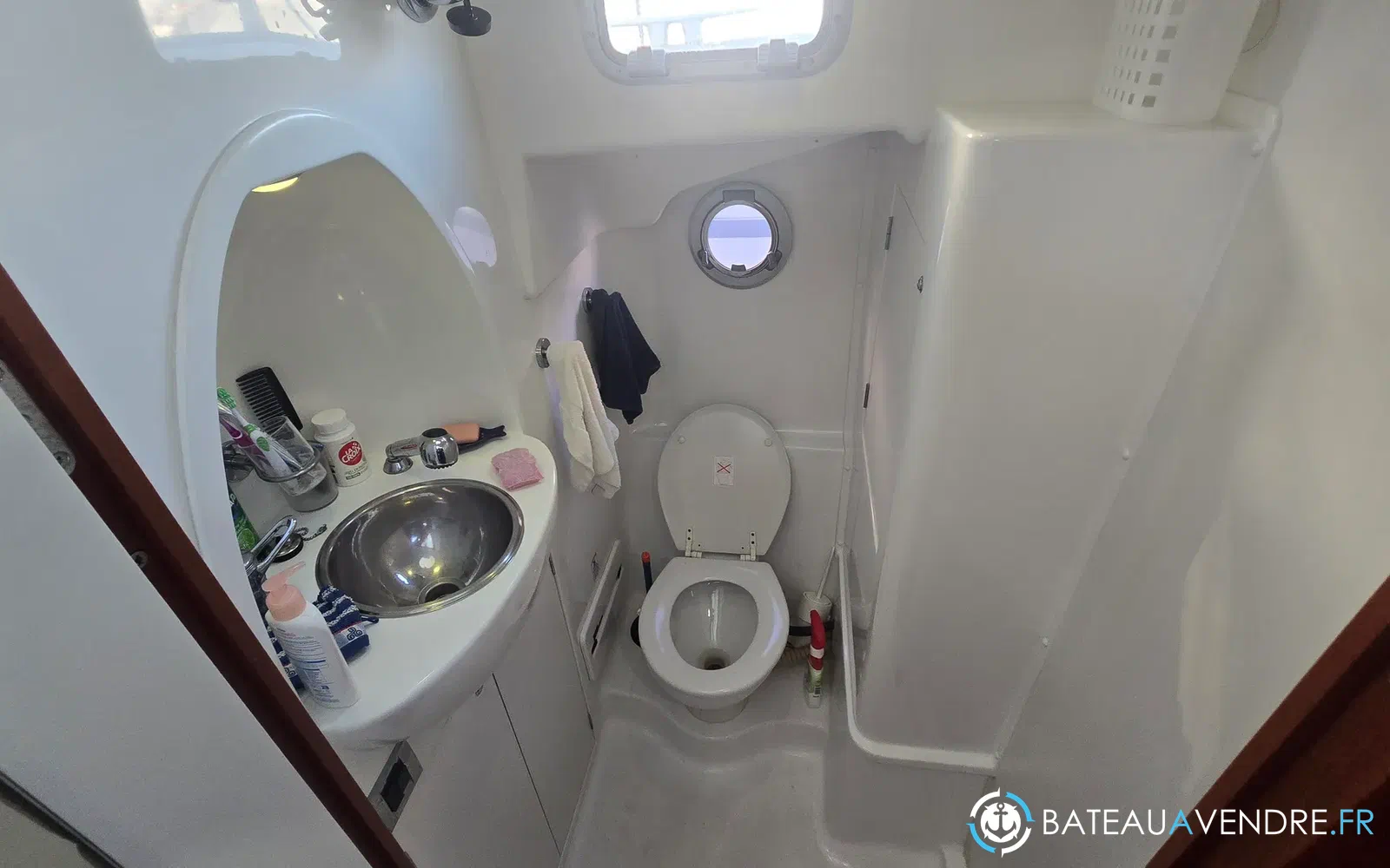 slider 19 Beneteau Swift Trawler 42