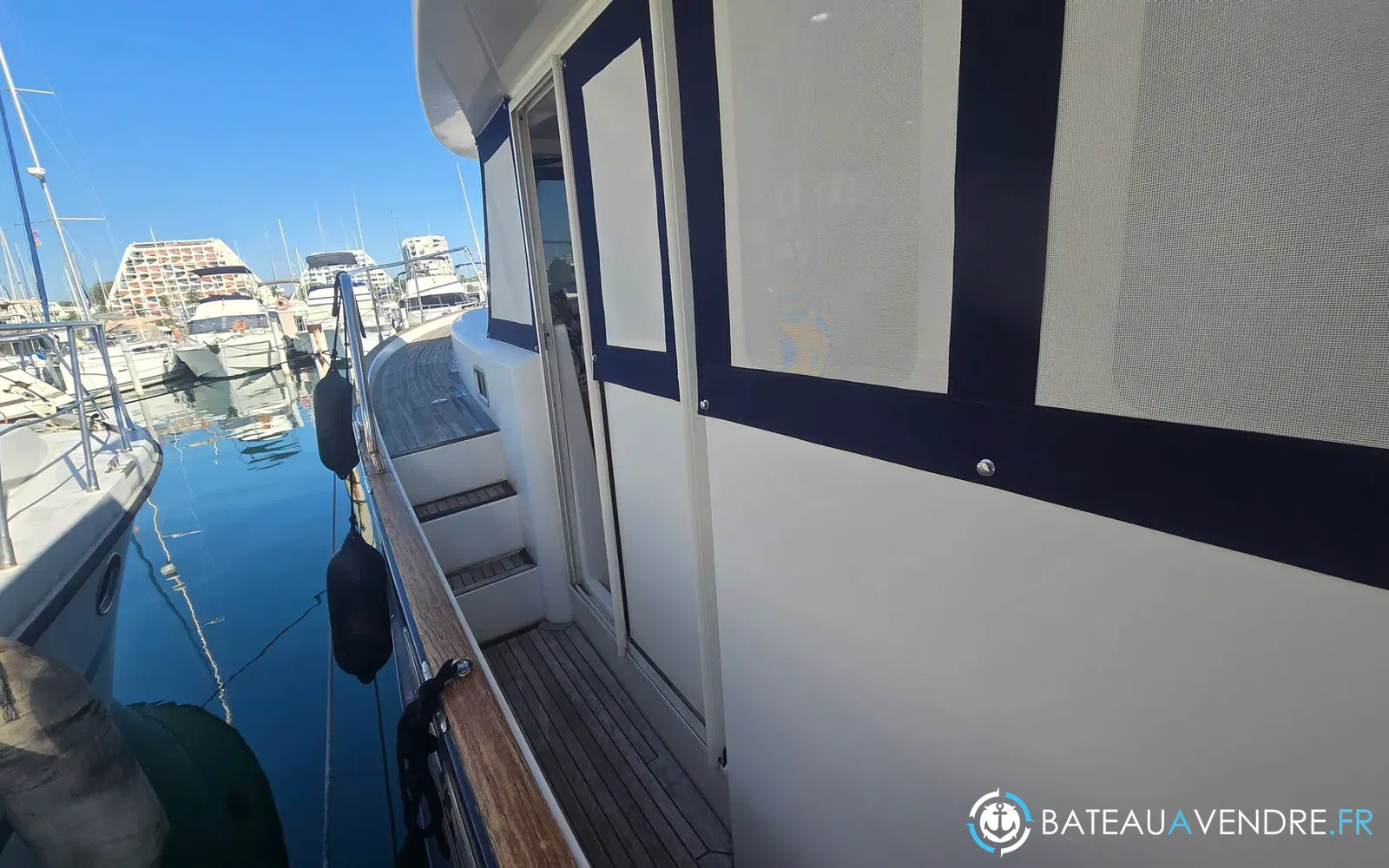 slider 29 Beneteau Swift Trawler 42