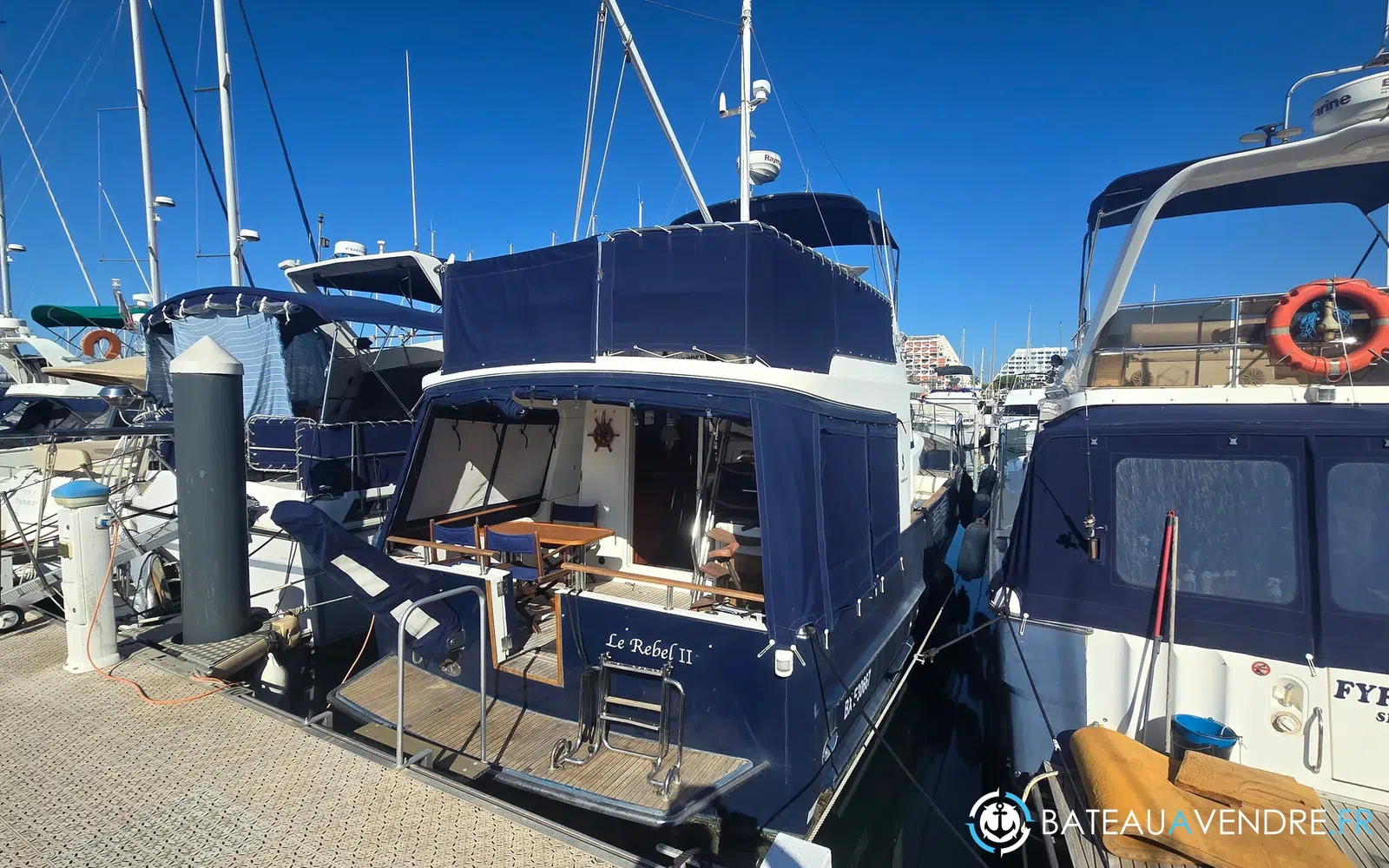 slider 1 Beneteau Swift Trawler 42