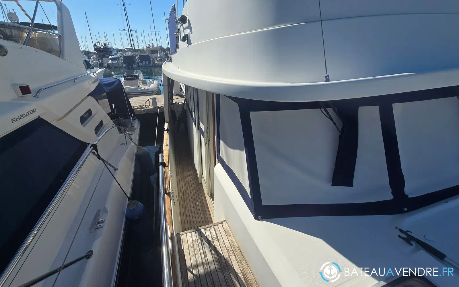 slider 34 Beneteau Swift Trawler 42