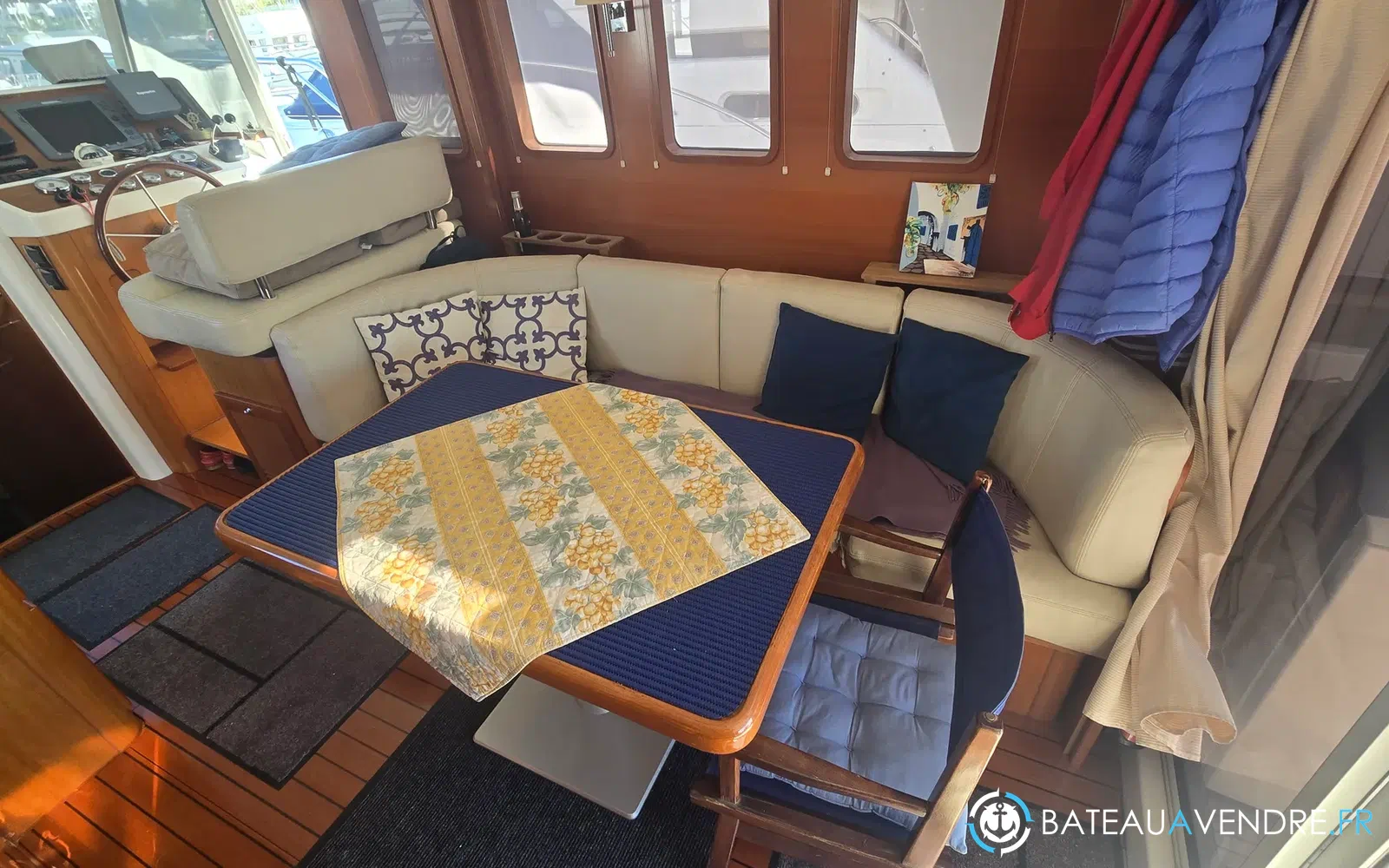 slider 8 Beneteau Swift Trawler 42