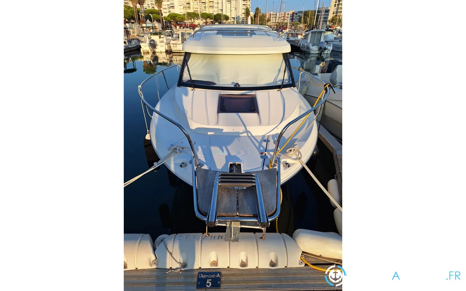 slider 1 Jeanneau Merry Fisher 695