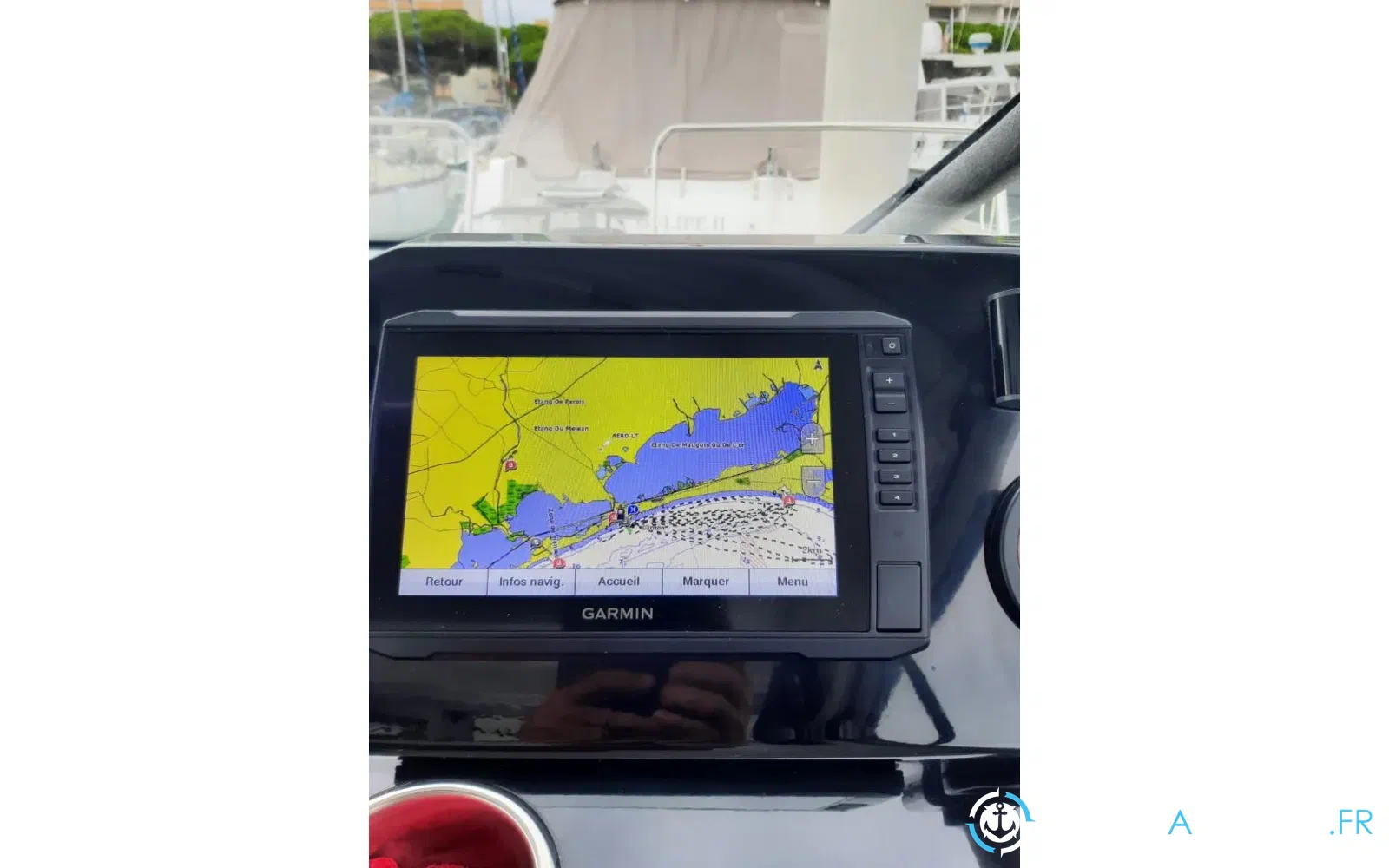 slider 7 Jeanneau Merry Fisher 695