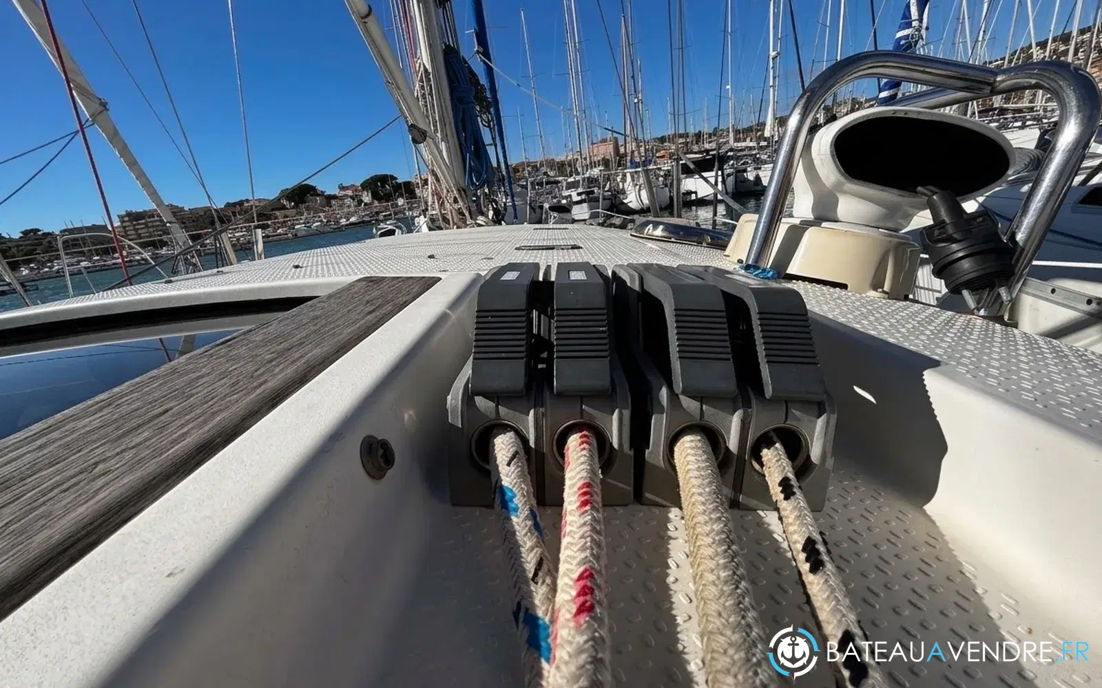 slider 7 Jeanneau Sun Fast 36