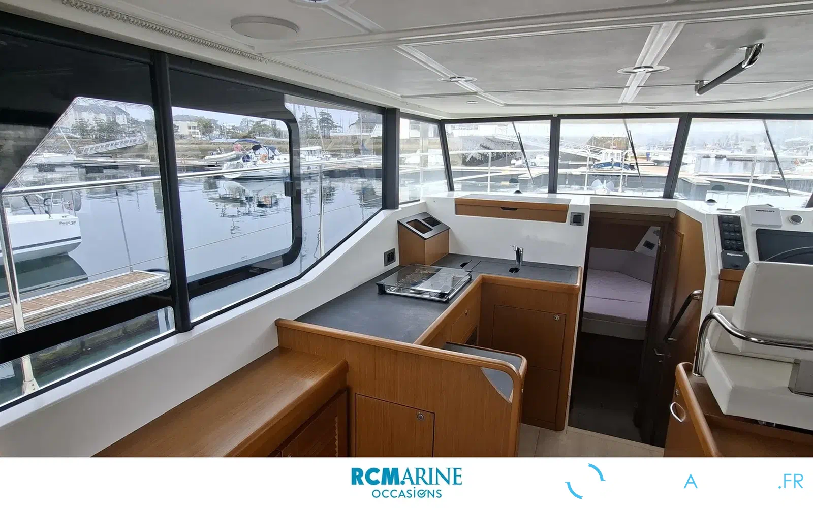 slider 4 Beneteau Swift Trawler 35