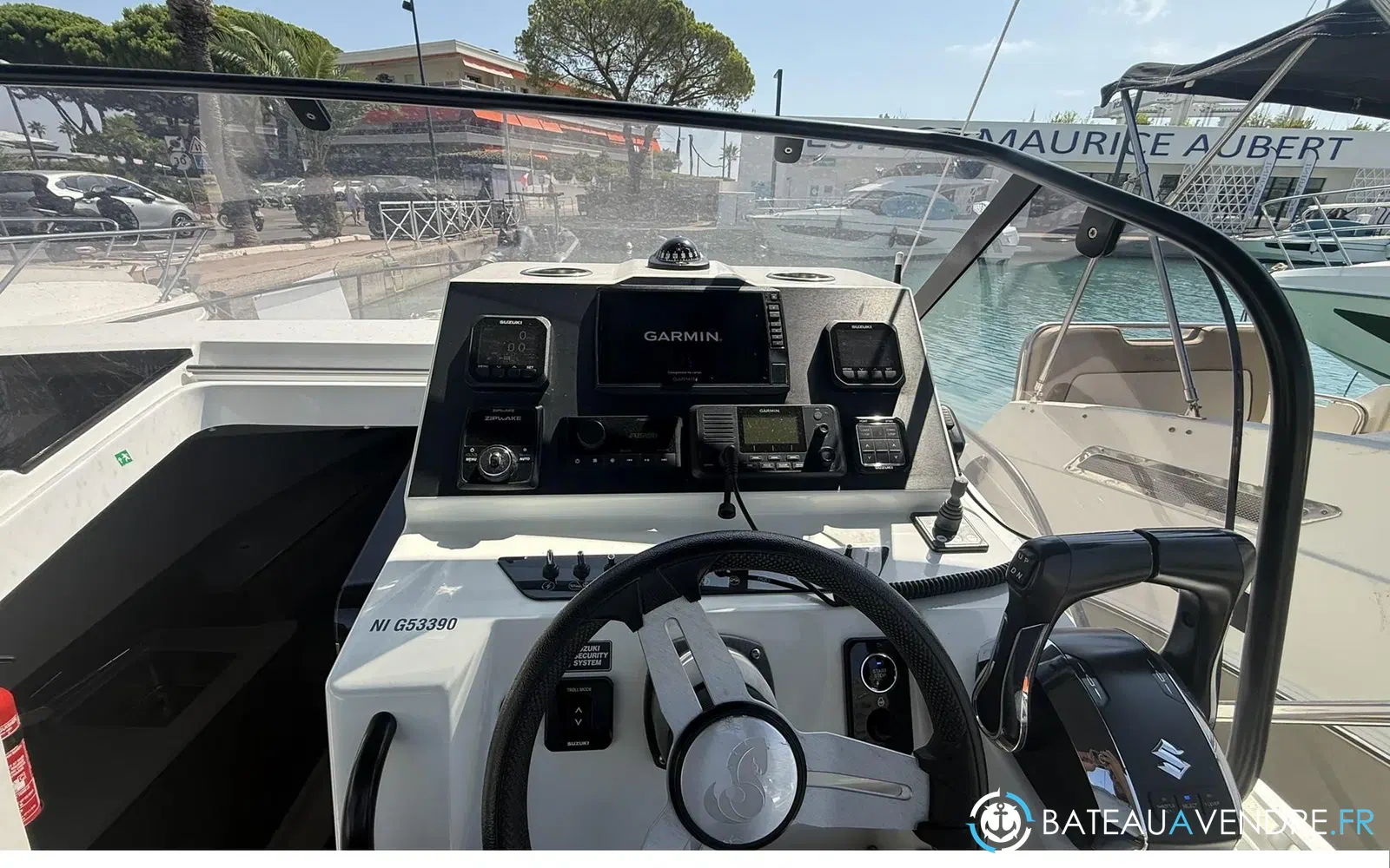 slider 8 Beneteau Flyer 9 sundeck