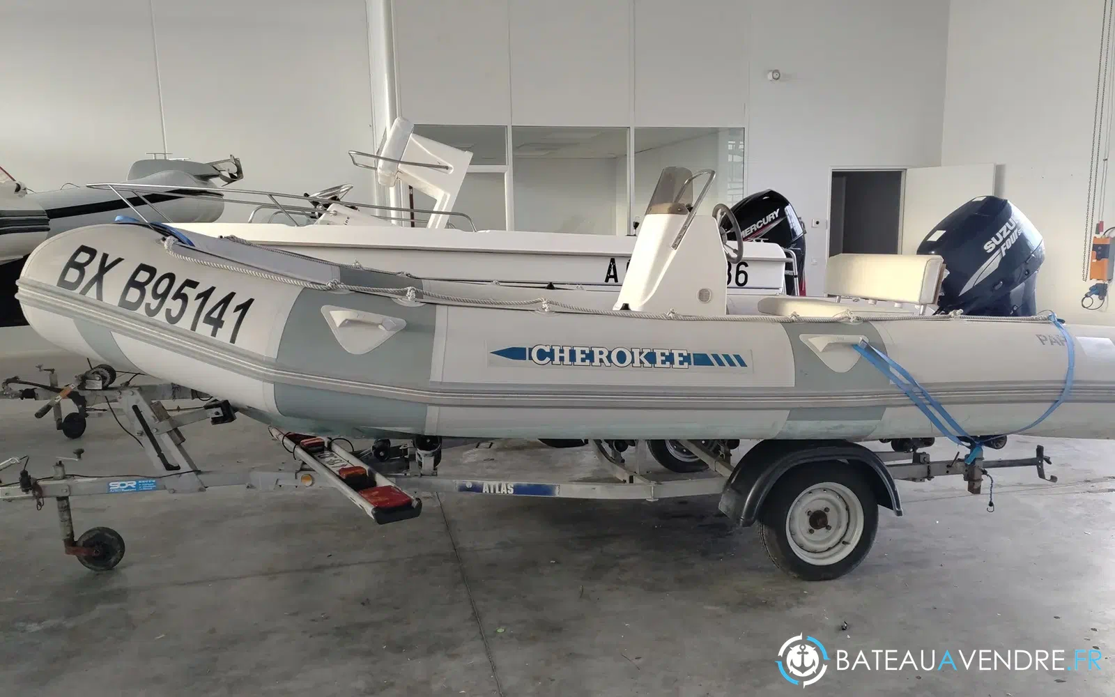 slider 3 Zodiac Cherokee 495