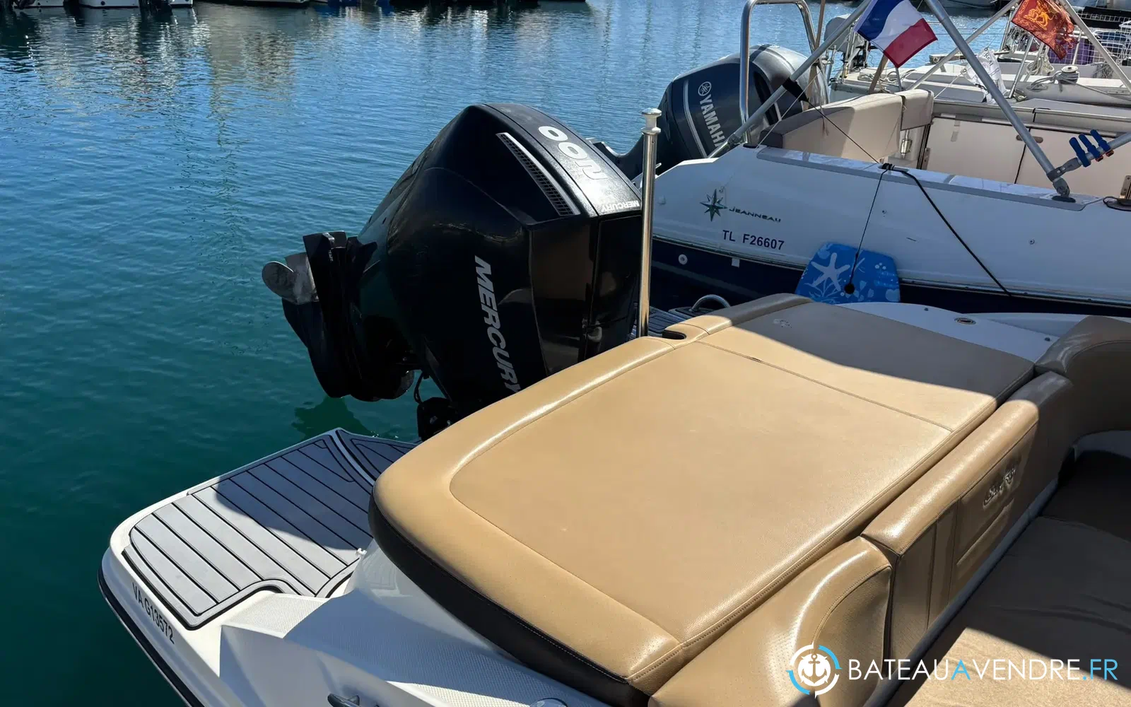slider 8 Sea Ray 210 SPX OB