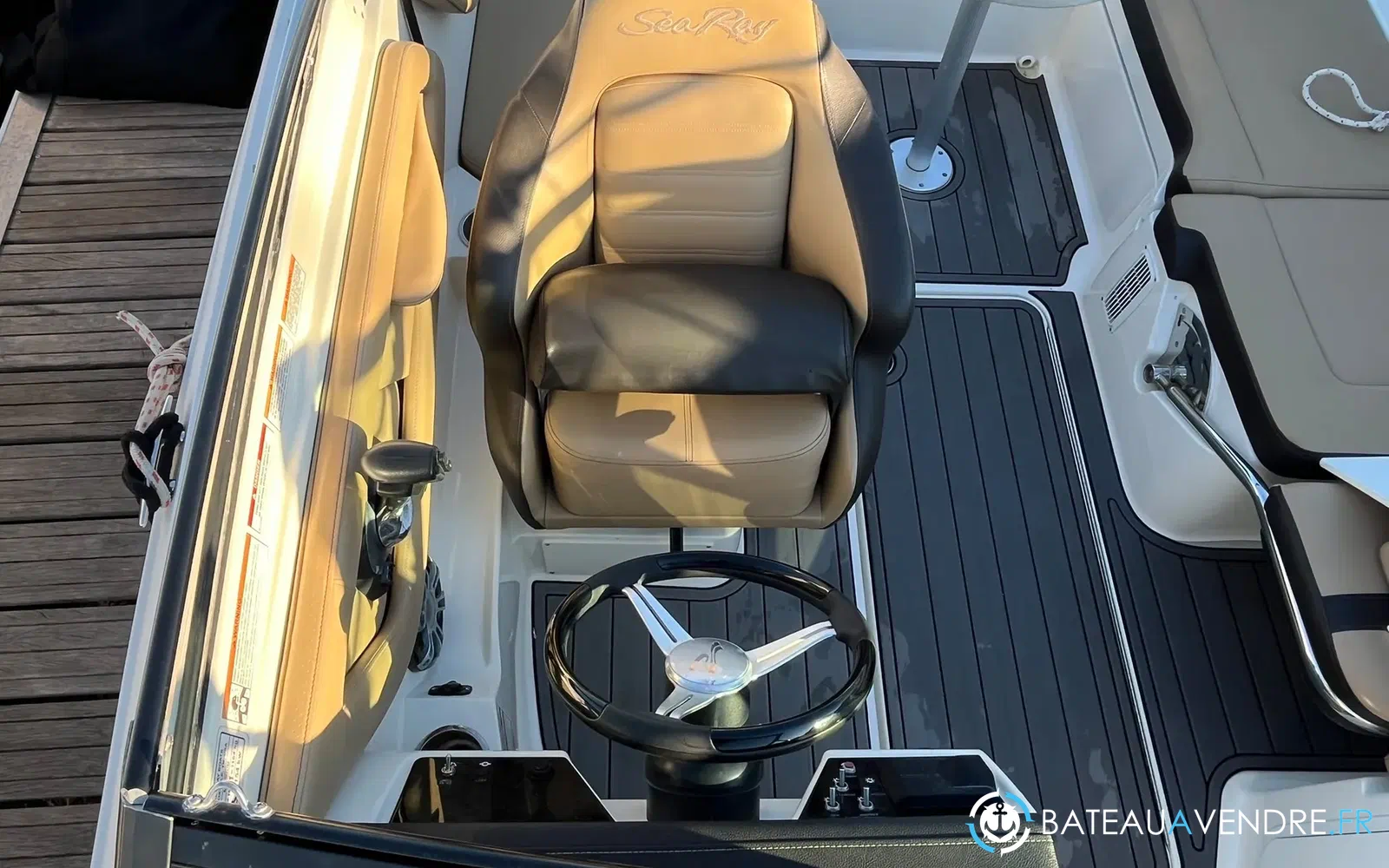 slider 24 Sea Ray 210 SPX OB
