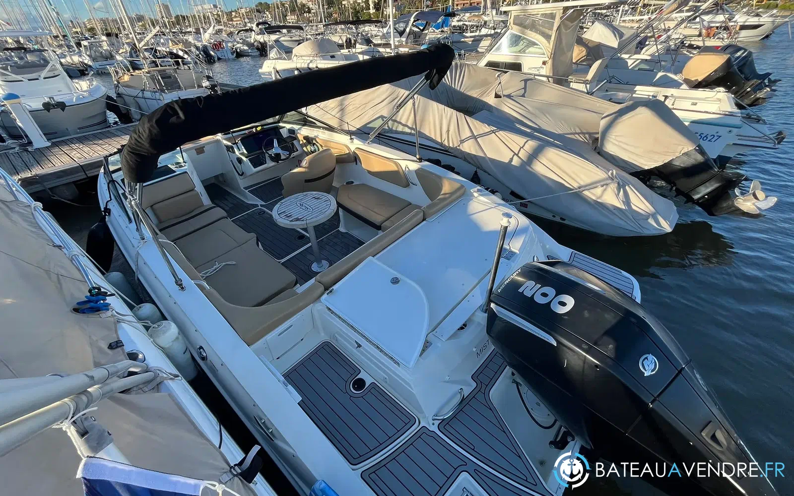 slider 35 Sea Ray 210 SPX OB
