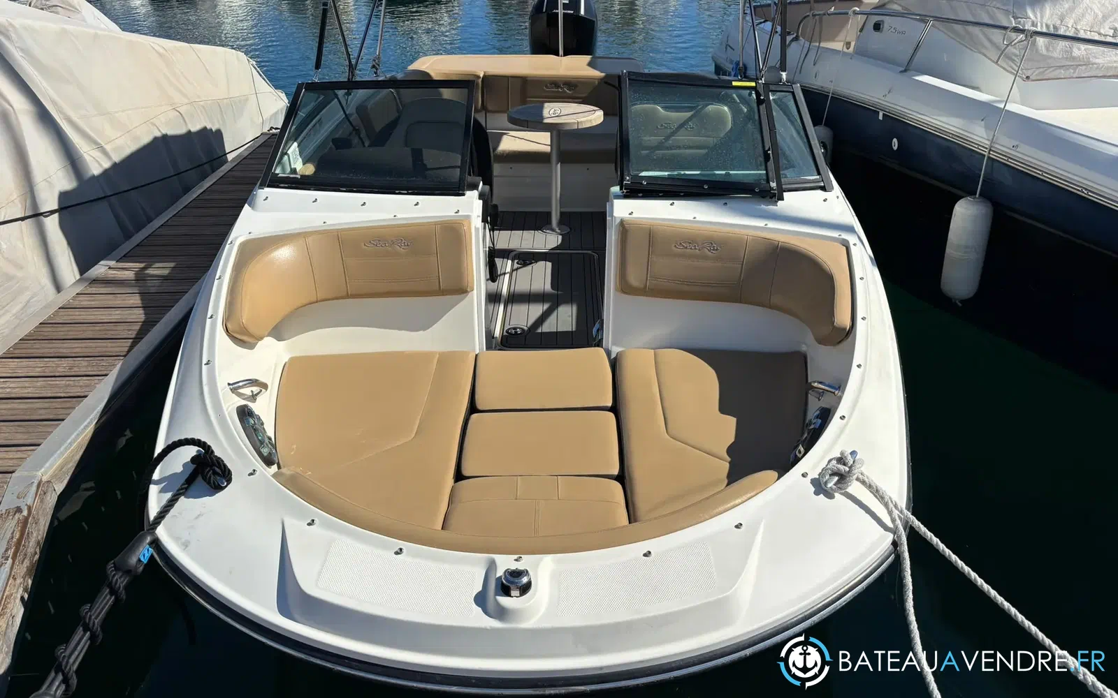 slider 2 Sea Ray 210 SPX OB