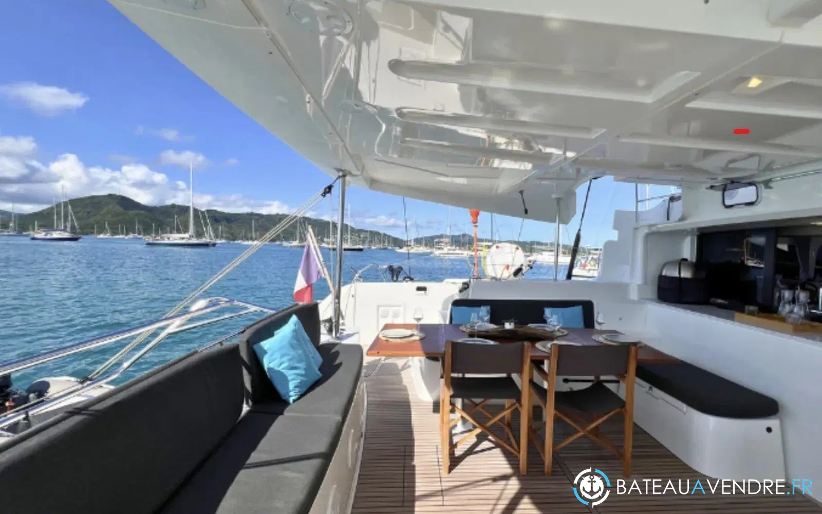 slider 14 Lagoon 46