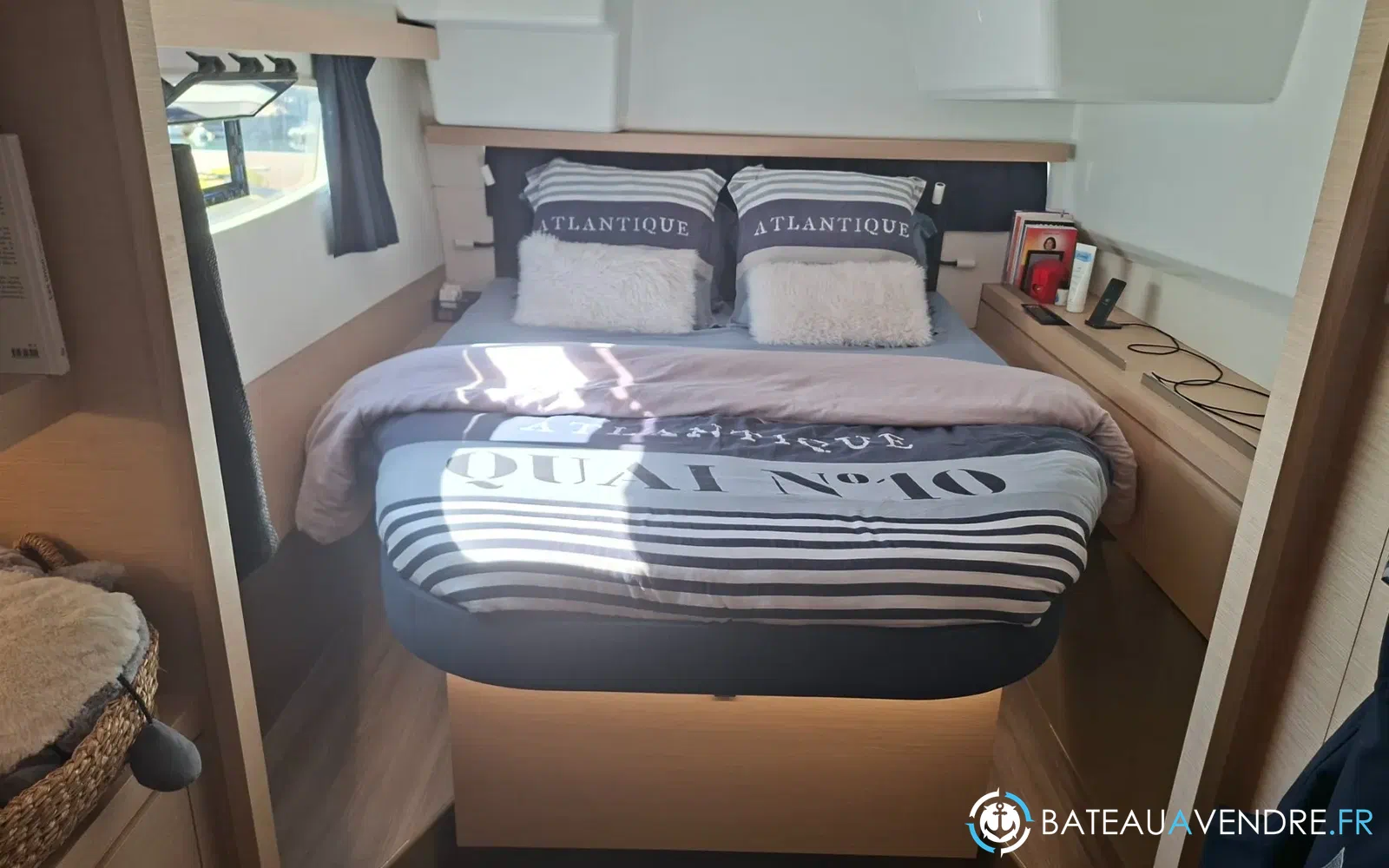 slider 19 Fountaine Pajot Lucia 40
