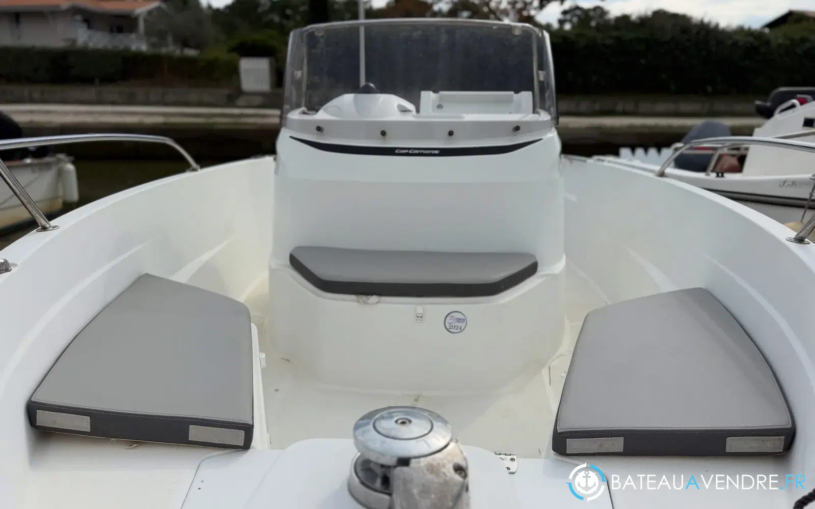 slider 6 Jeanneau Cap Camarat 5.5 CC Serie 2