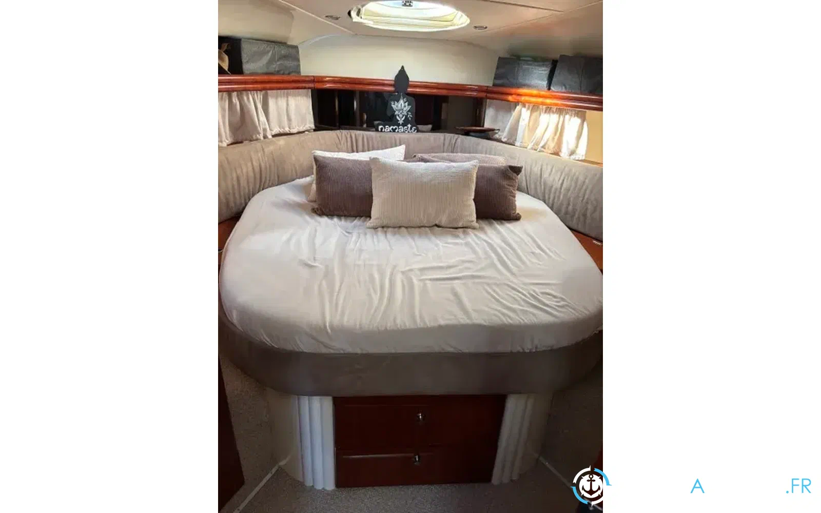 slider 8 Fairline Phantom 38
