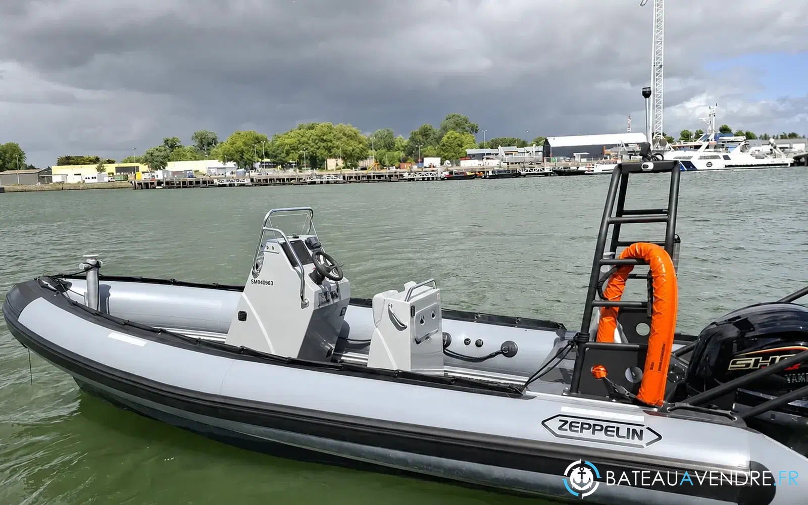slider 0 Zeppelin 698 XV ALU