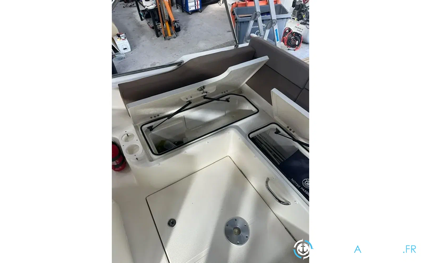 slider 15 Quicksilver Activ 755 Sundeck