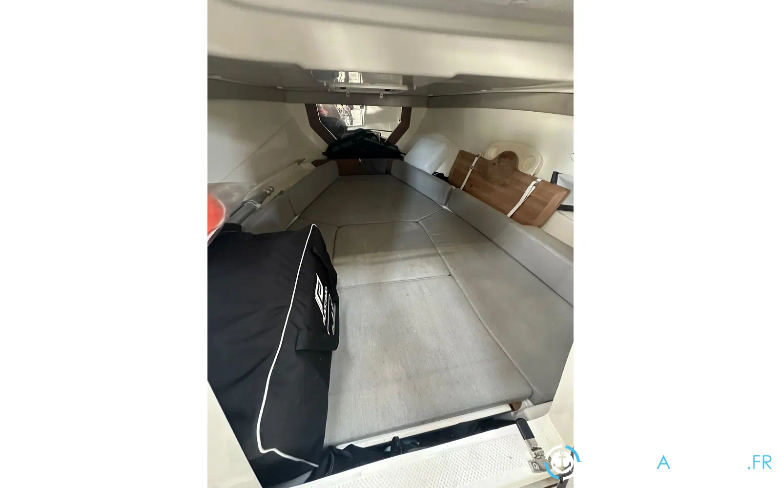 slider 19 Quicksilver Activ 755 Sundeck