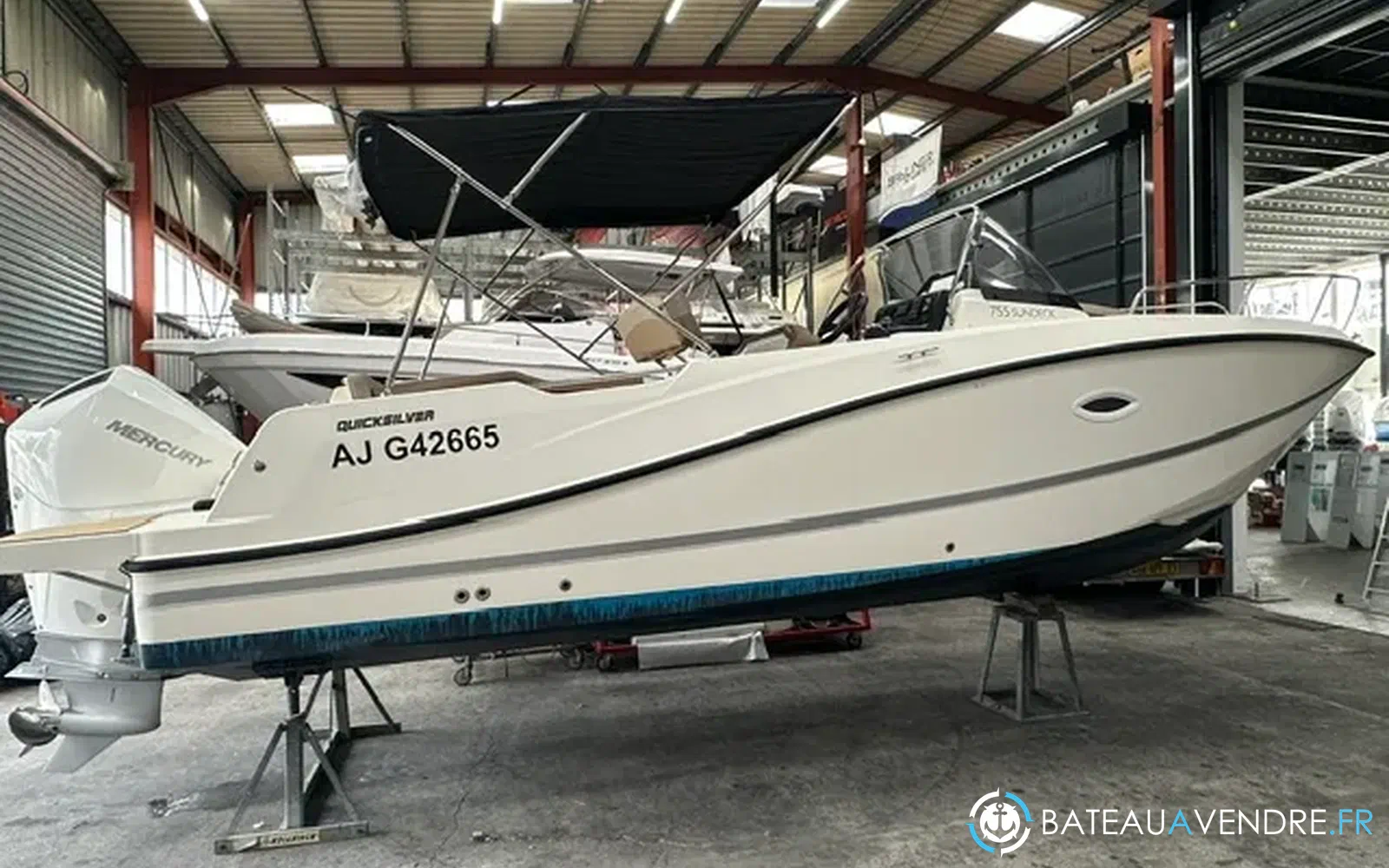 slider 1 Quicksilver Activ 755 Sundeck