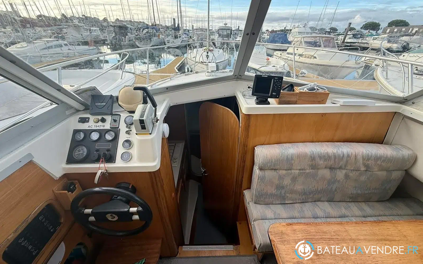 slider 10 Beneteau Antares 800