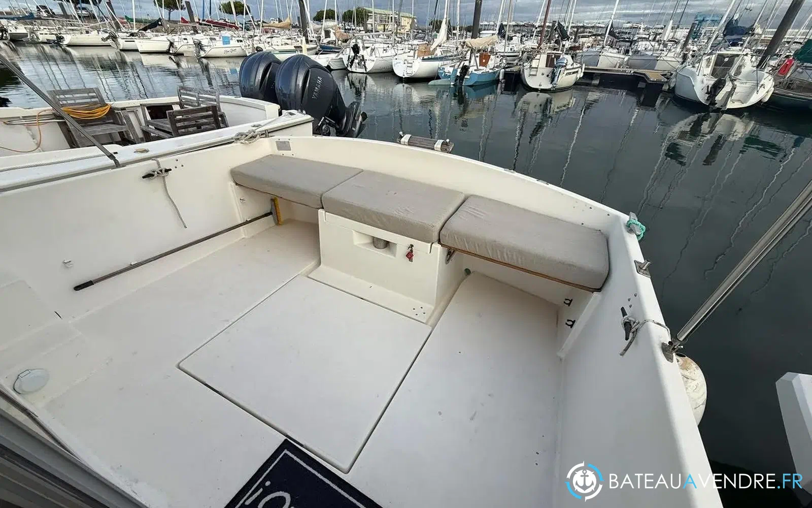 slider 5 Beneteau Antares 800