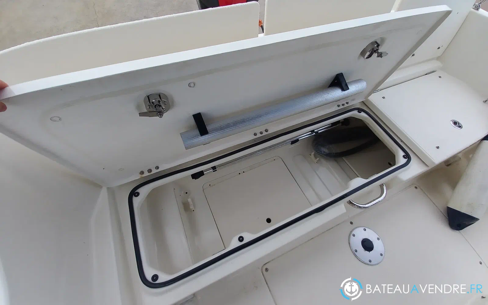 slider 6 Quicksilver Activ 675 Open