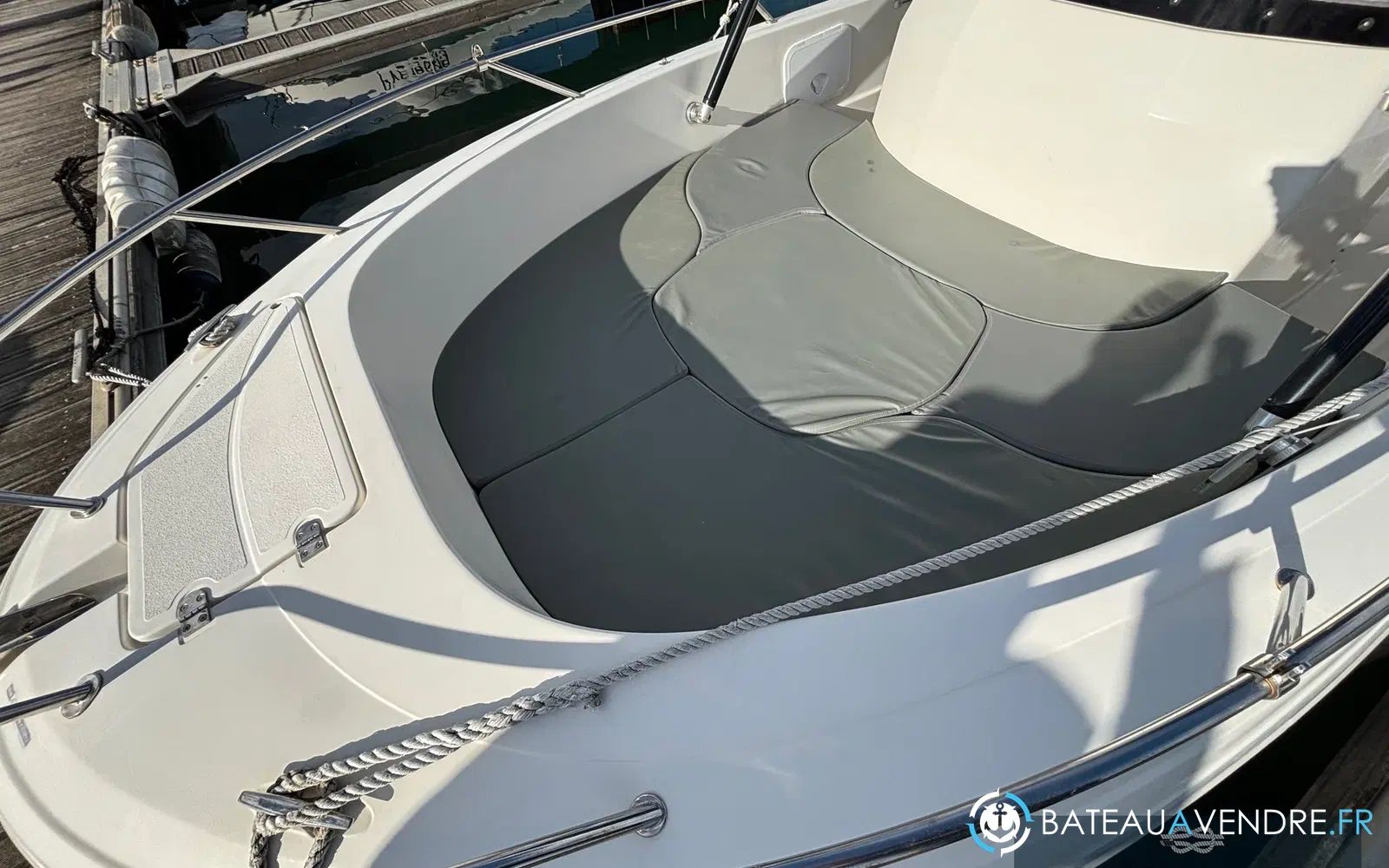 slider 14 Pacific Craft 670 Open