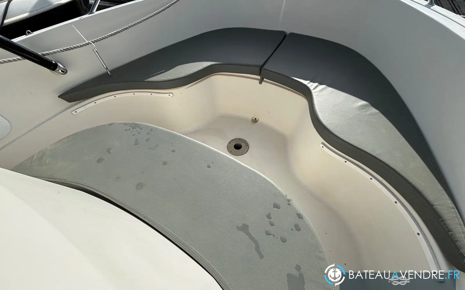 slider 18 Pacific Craft 670 Open