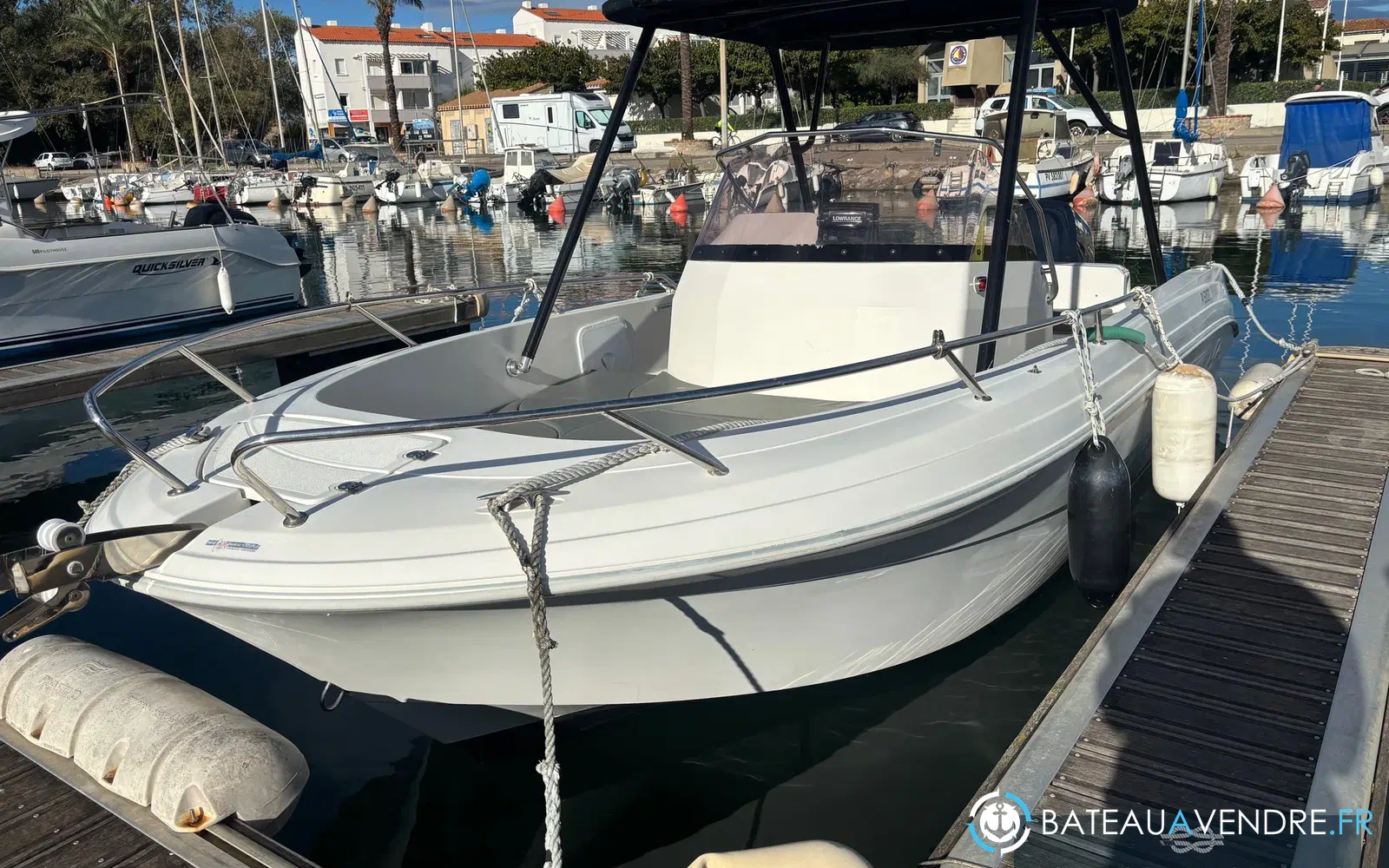 slider 1 Pacific Craft 670 Open