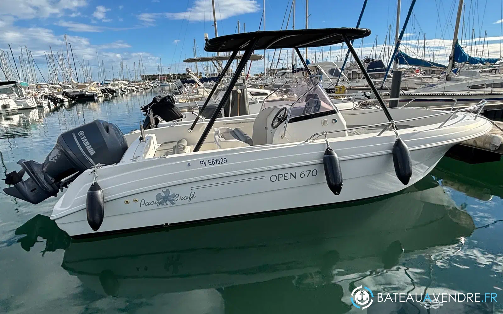 slider 2 Pacific Craft 670 Open