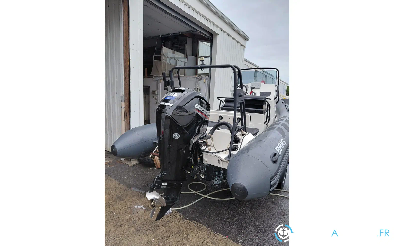 slider 2 Brig Navigator 610
