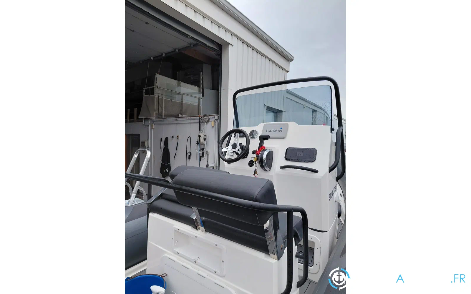 slider 3 Brig Navigator 610