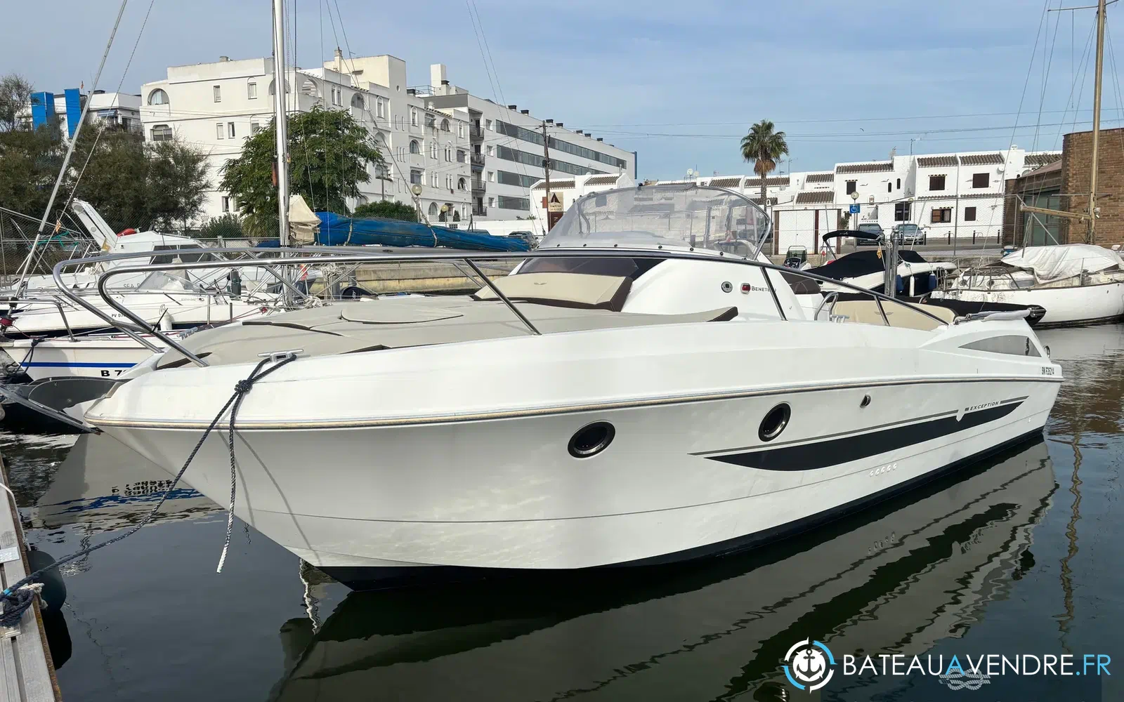 slider 0 Beneteau Flyer 850 Sun Deck