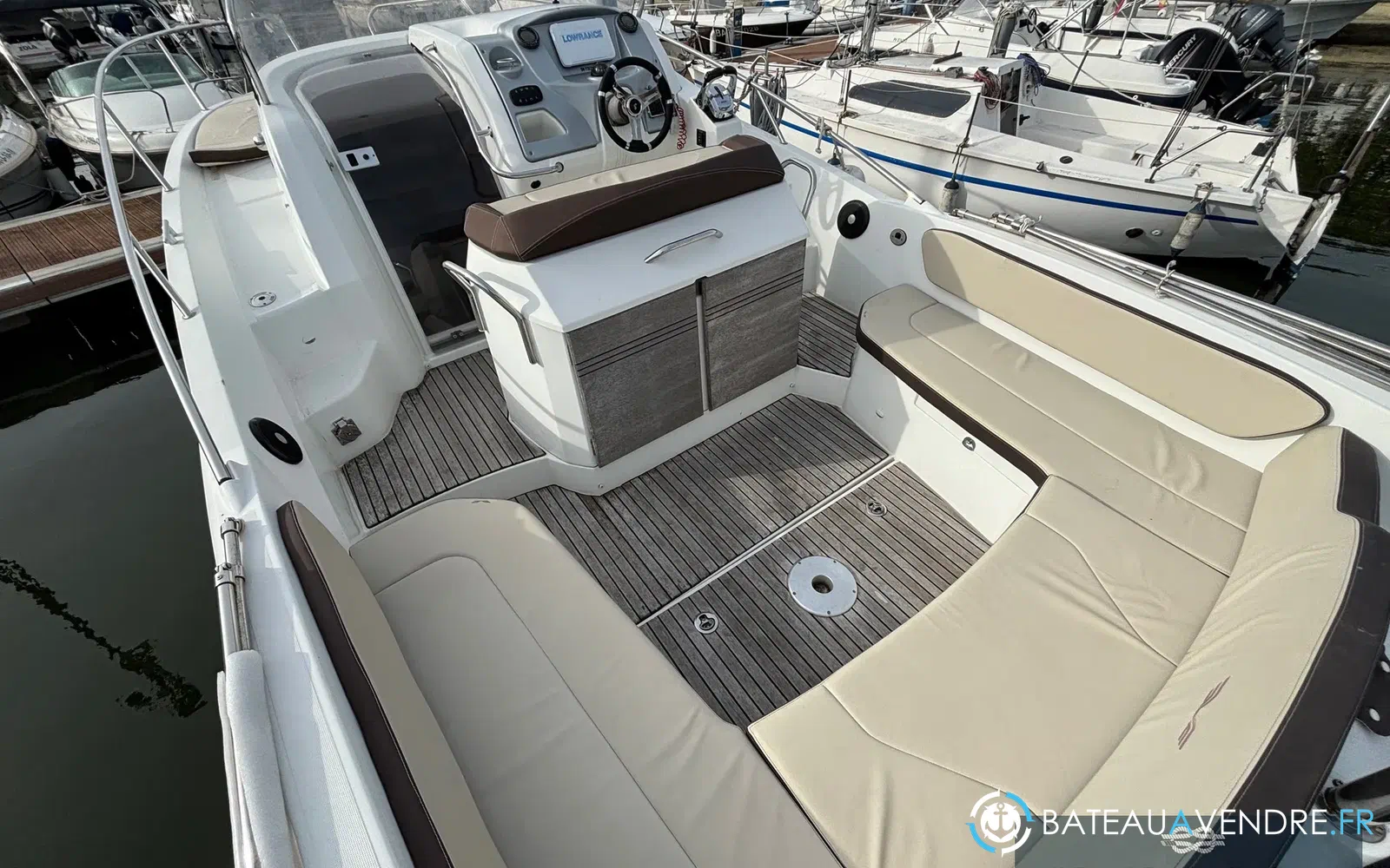 slider 13 Beneteau Flyer 850 Sun Deck