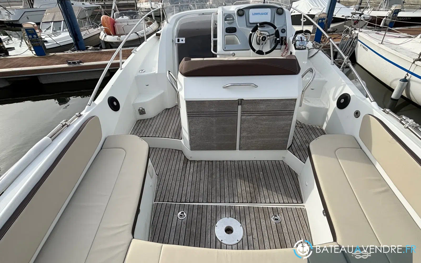 slider 17 Beneteau Flyer 850 Sun Deck