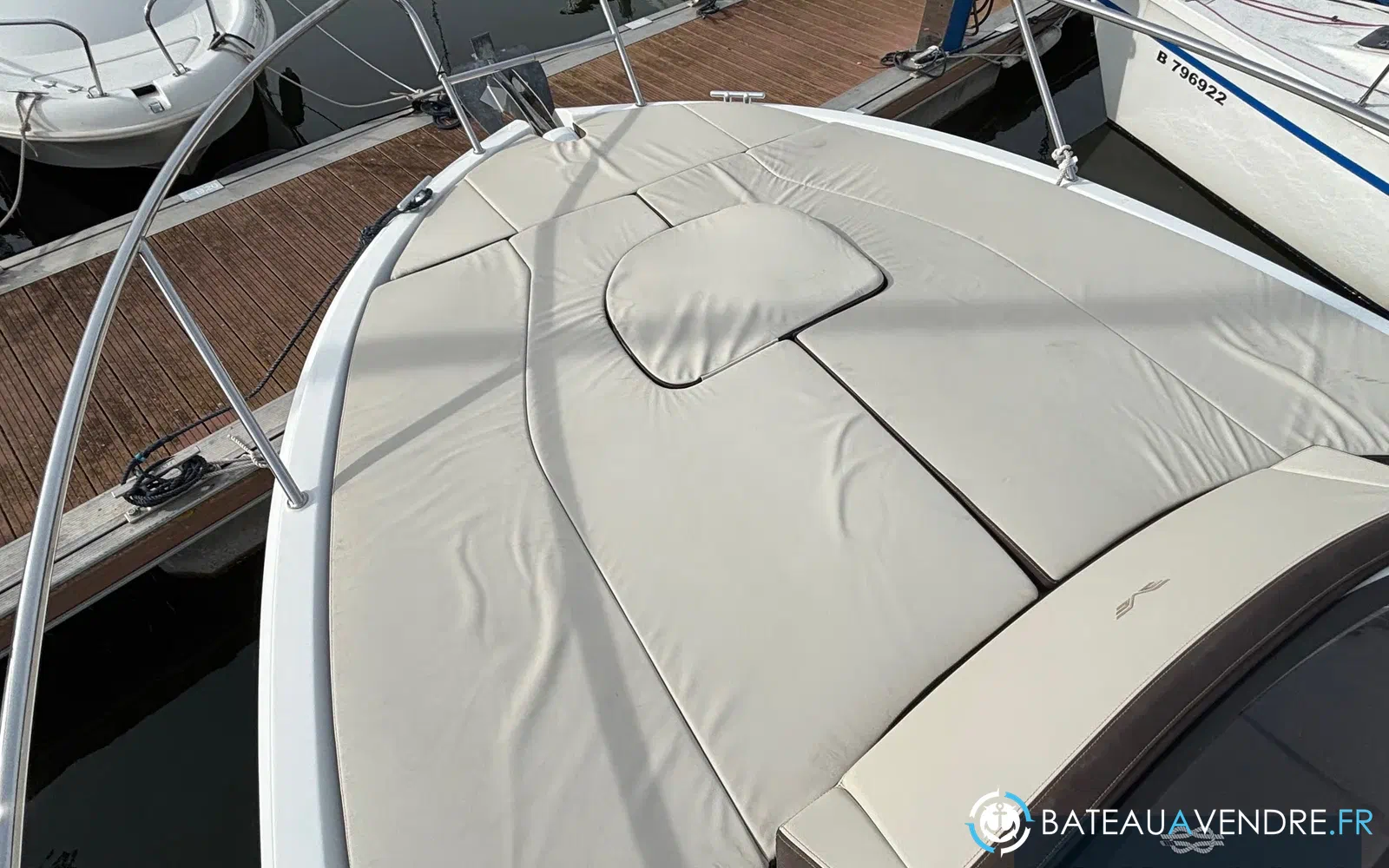 slider 7 Beneteau Flyer 850 Sun Deck