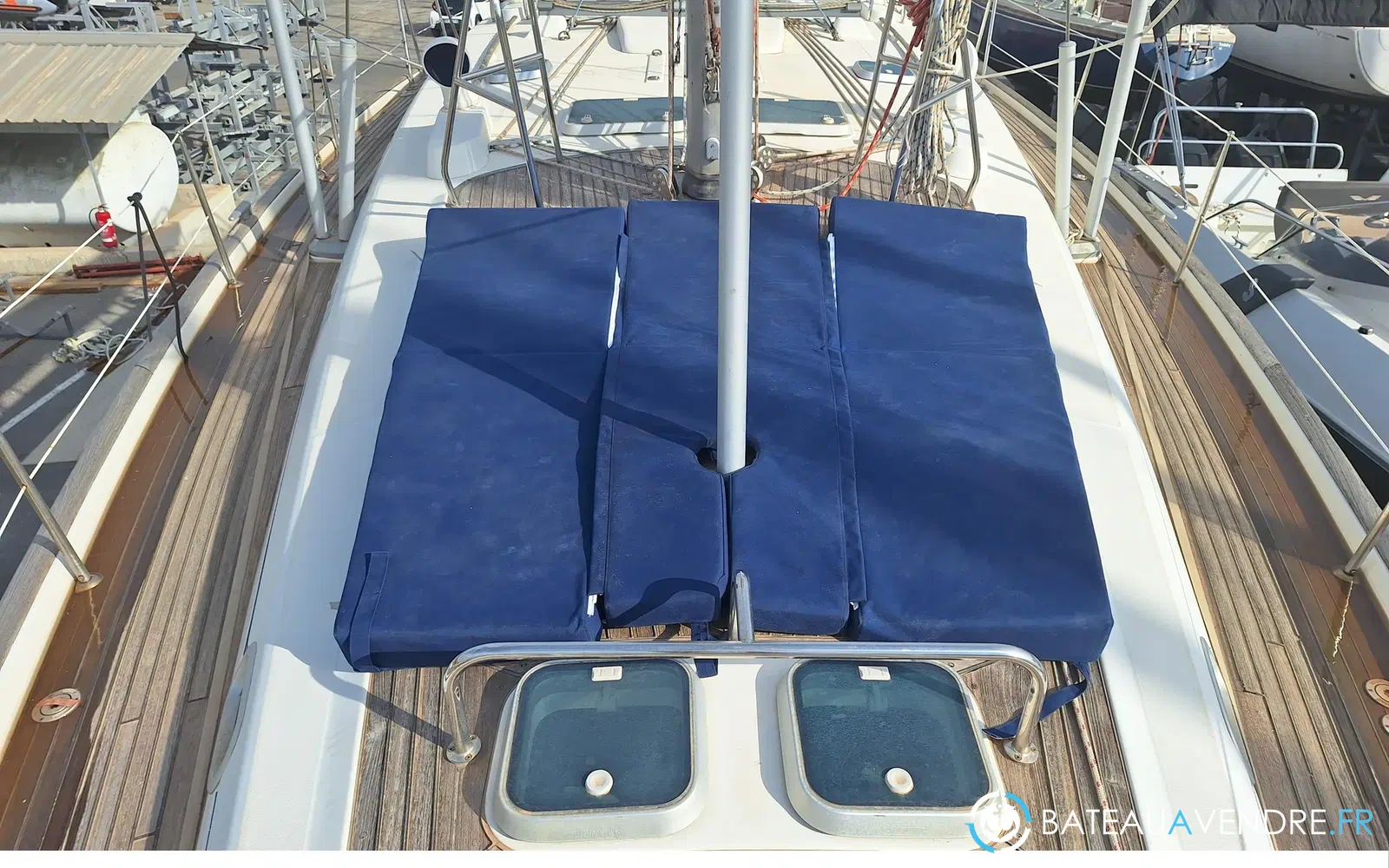slider 11 Beneteau 50