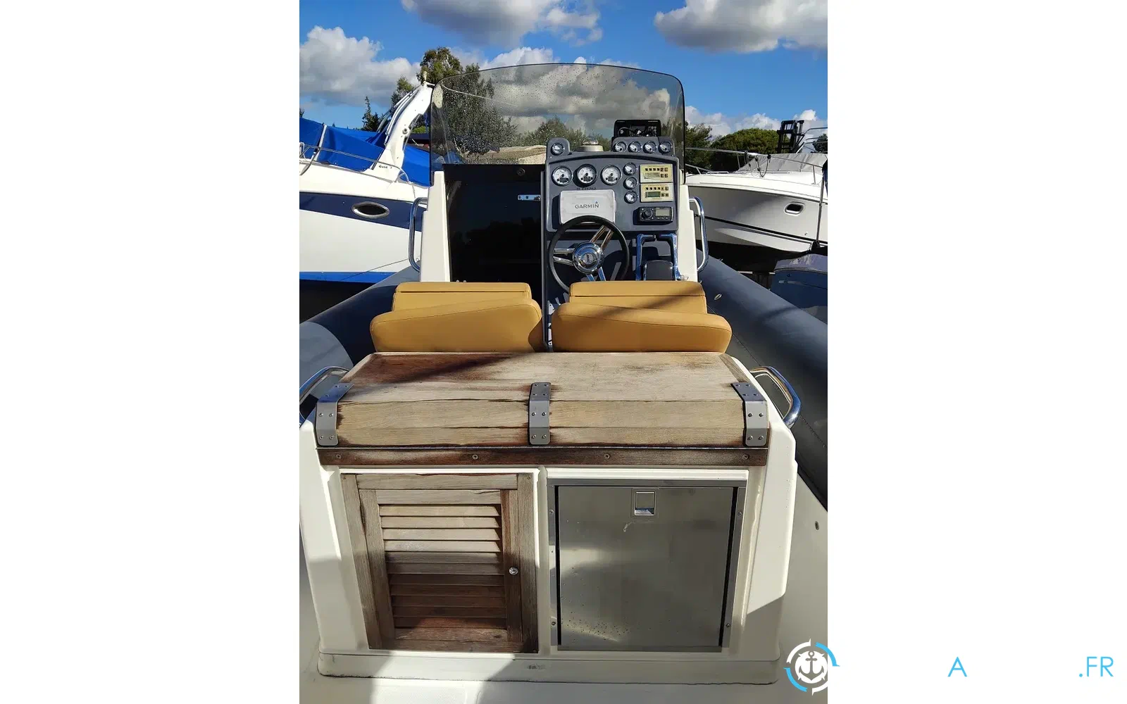 slider 10 Joker Boat Mainstream 33