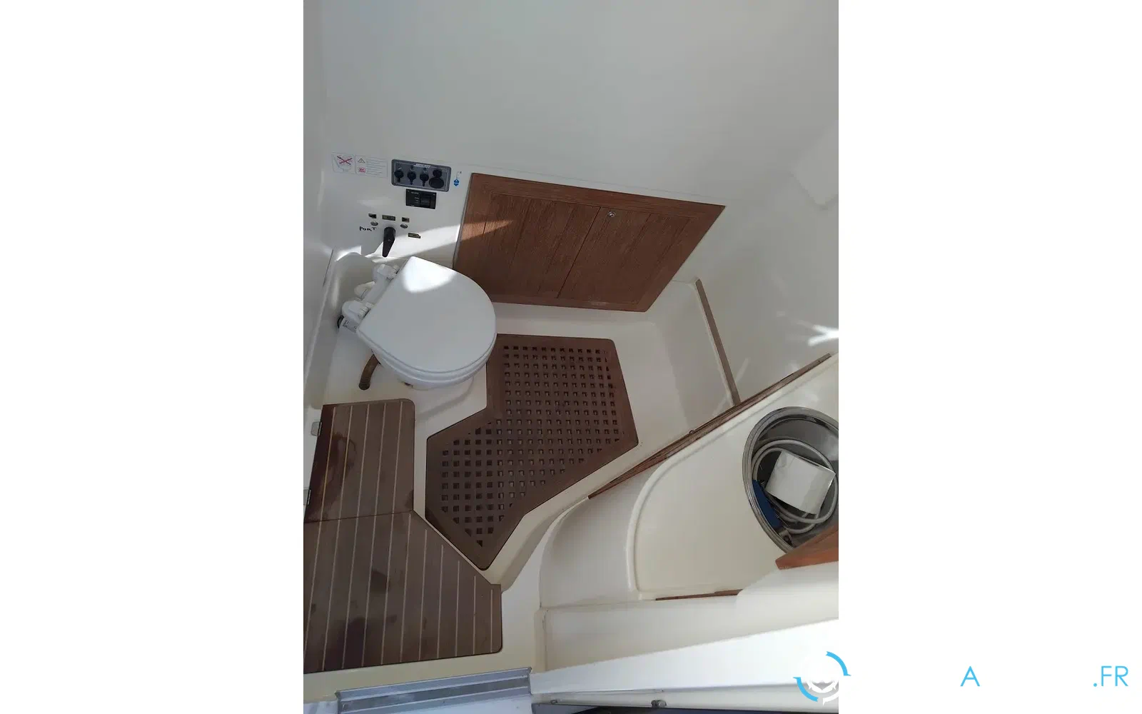 slider 31 Joker Boat Mainstream 33