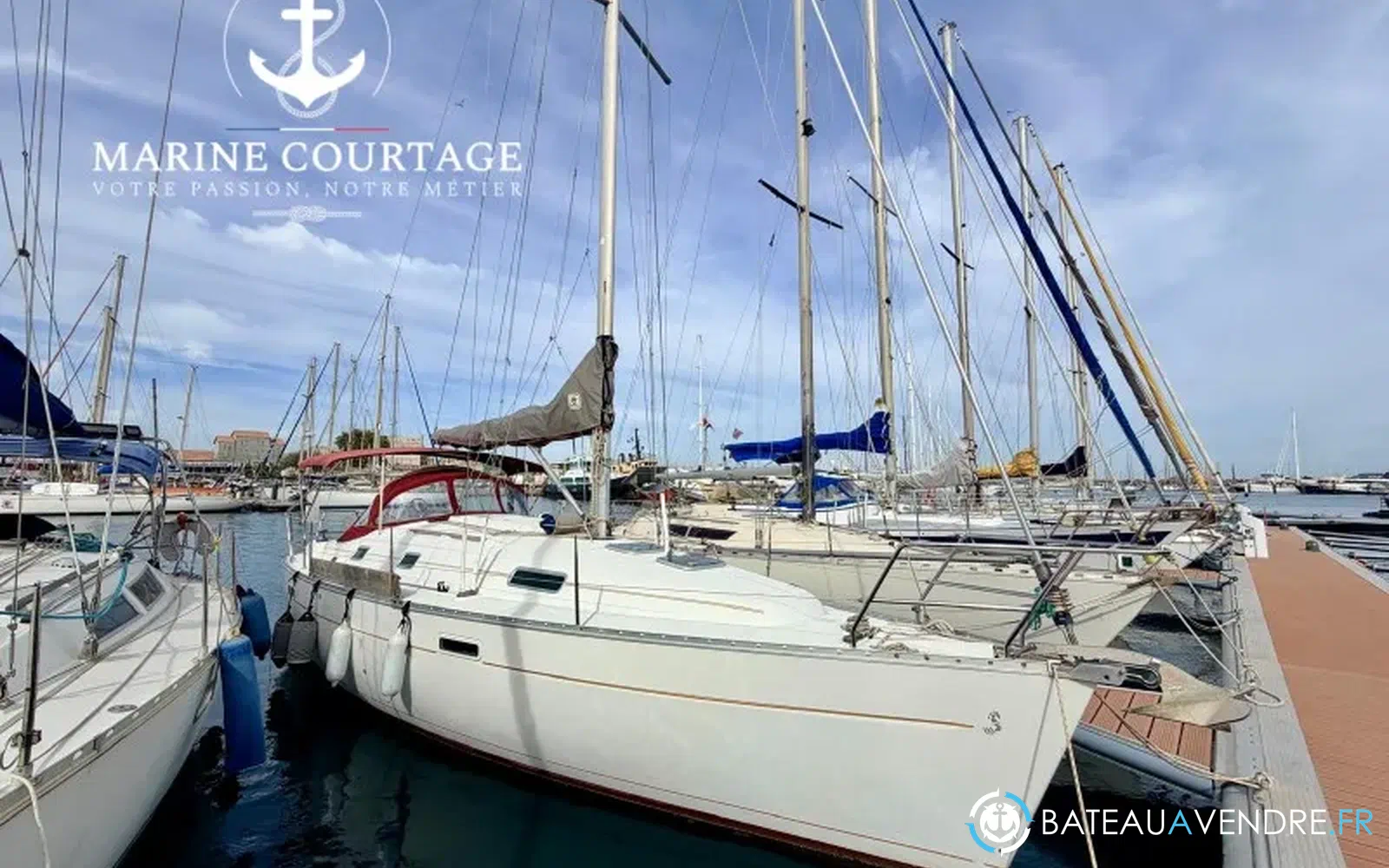 slider 0 Beneteau Oceanis 331 Clipper