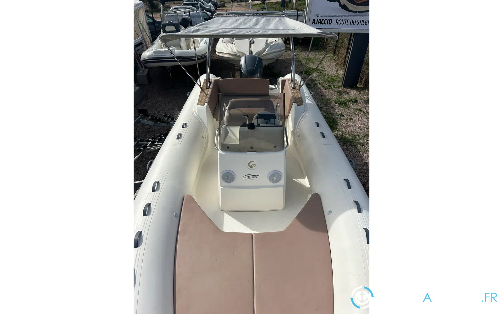 slider 6 Capelli Tempest 775