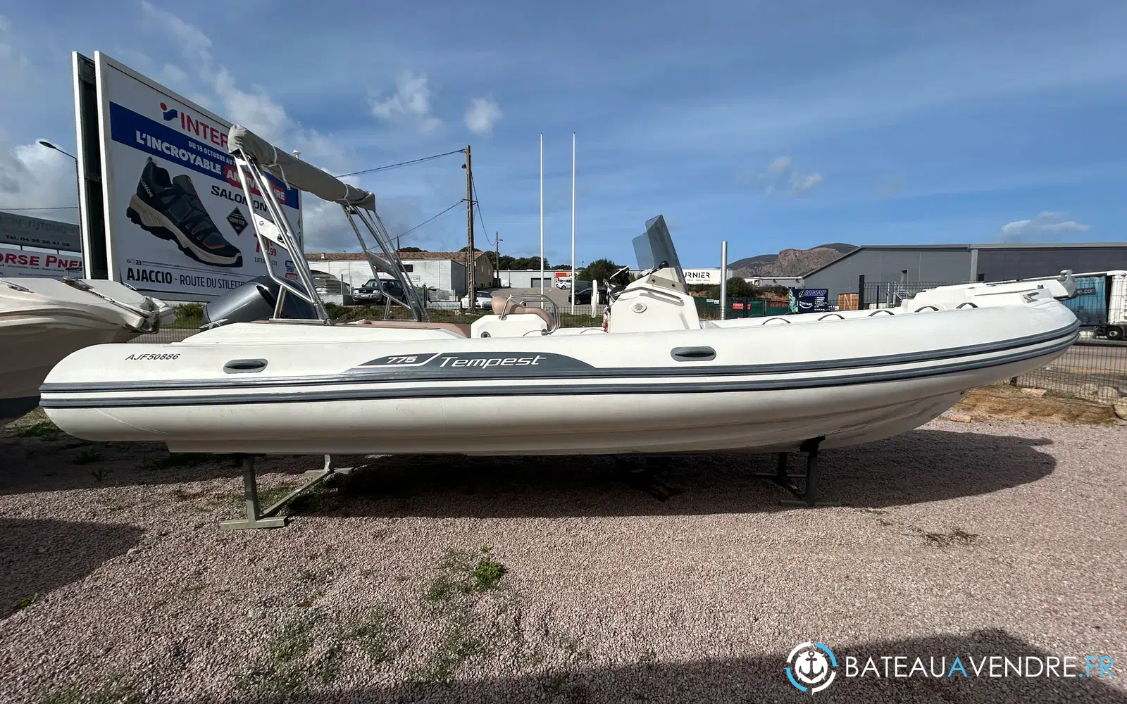 slider 18 Capelli Tempest 775