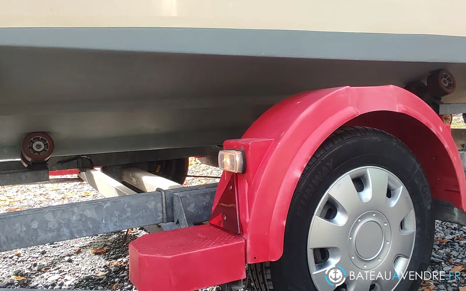 slider 6 Quicksilver Activ 470 Cabin