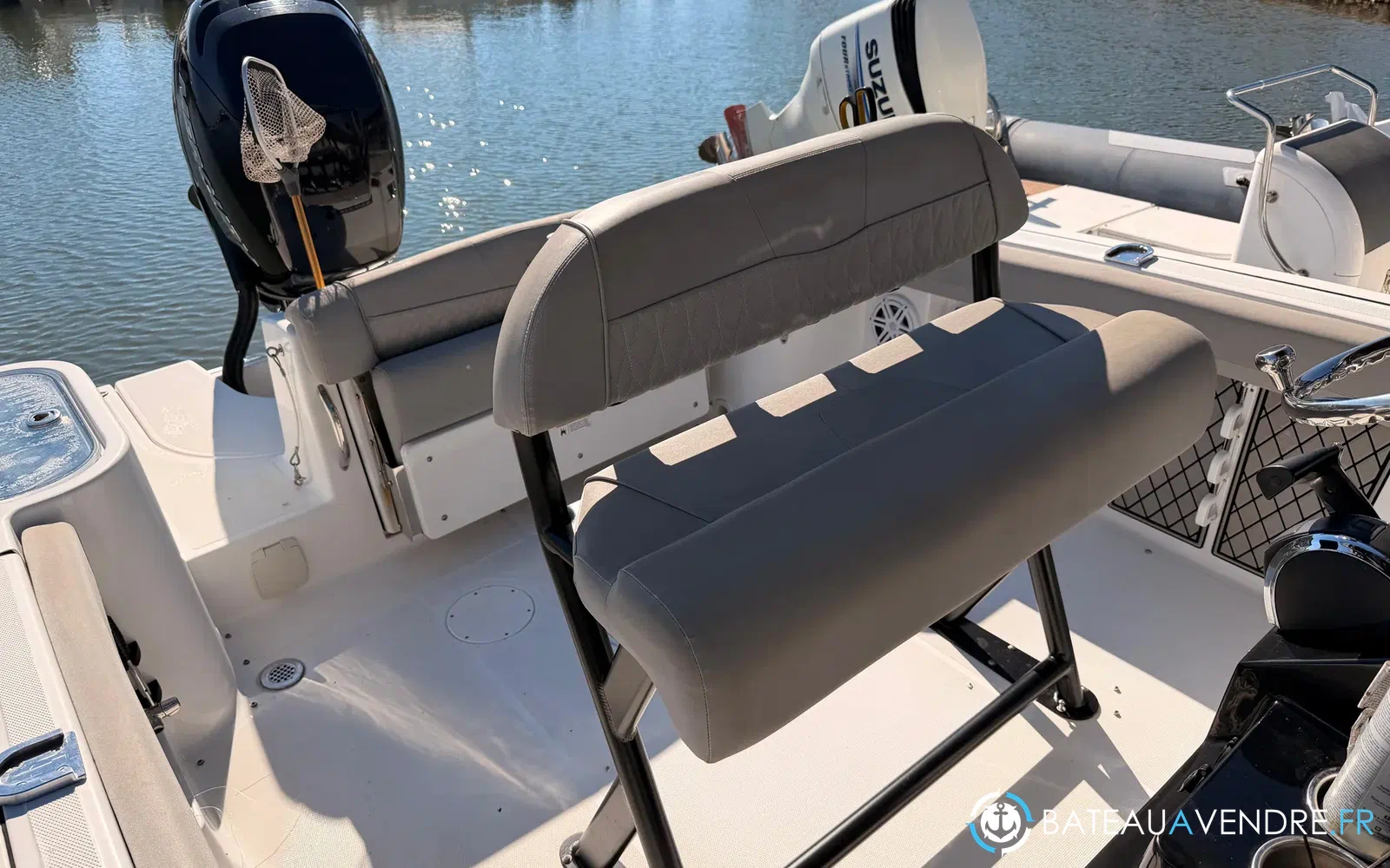 slider 15 Wellcraft Fisherman 242