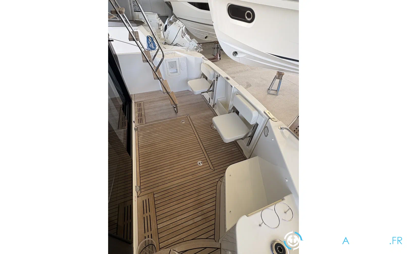 slider 7 Beneteau Swift Trawler 35